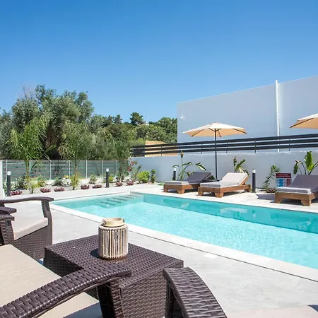 Meraki Villa *